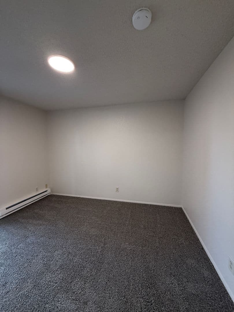 Kennewick Multiplex: 3708 W 6th Ave