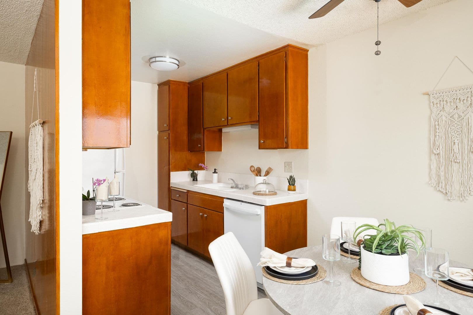 San Diego Apartment: 4790 Conrad Ave