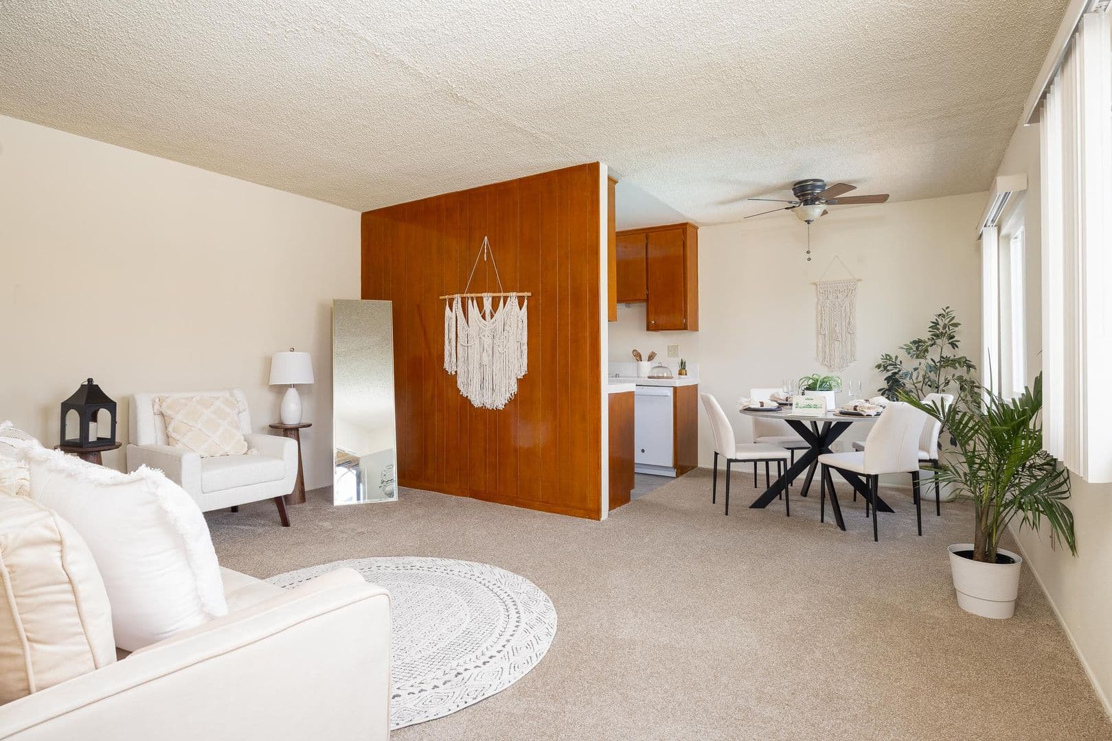 San Diego Apartment: 4790 Conrad Ave
