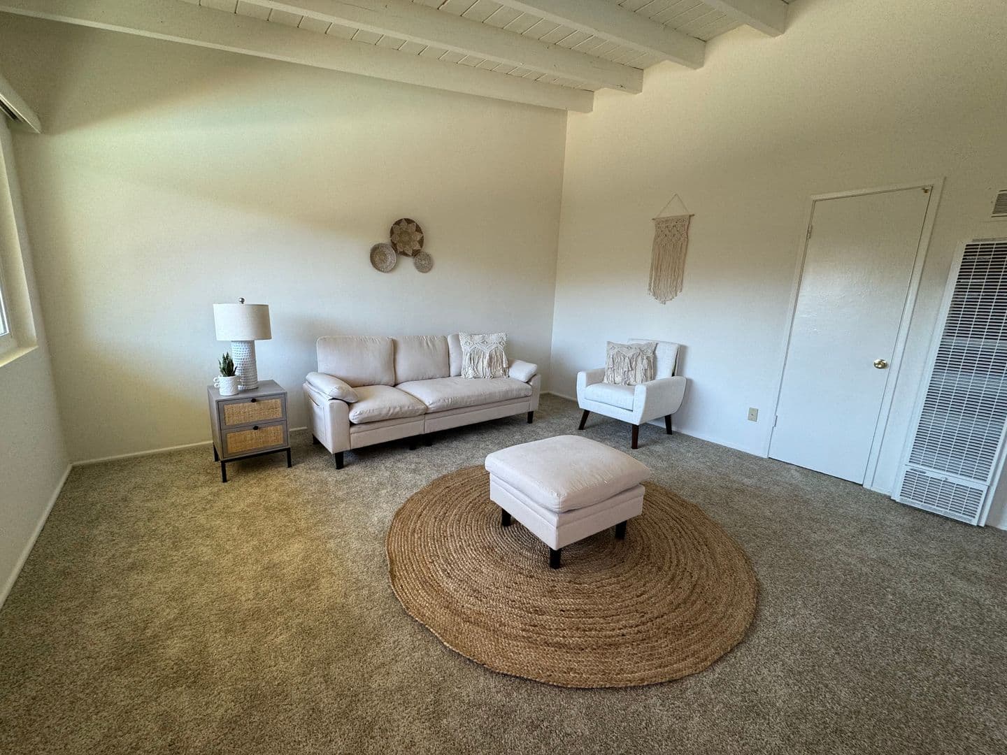 San Diego Apartment: 4386 Clairemont Mesa Blvd