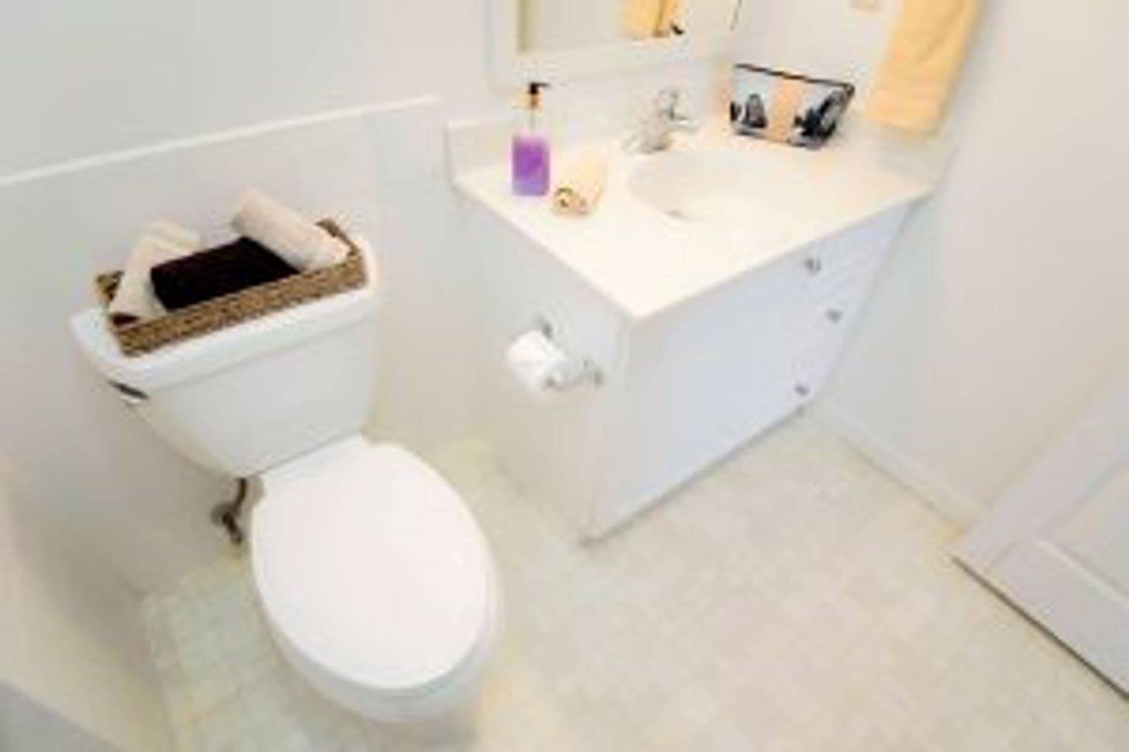 San Diego Apartment: 4790 Conrad Ave
