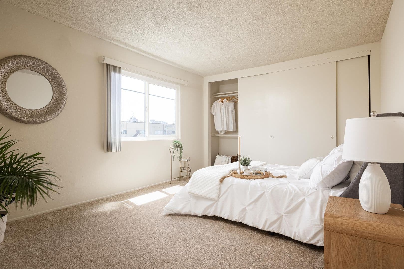 San Diego Apartment: 4790 Conrad Ave