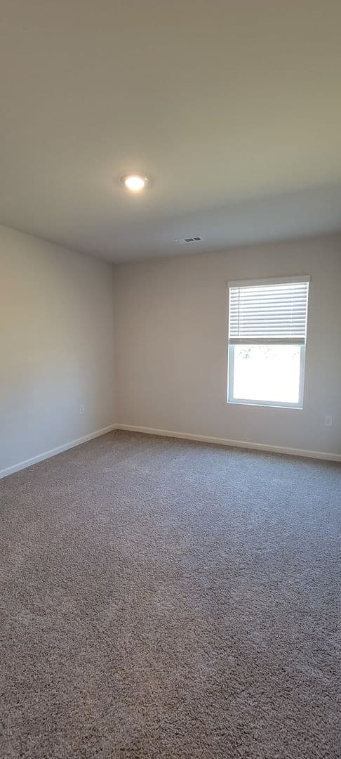 Dawsonville House: 23 Berryville Drive