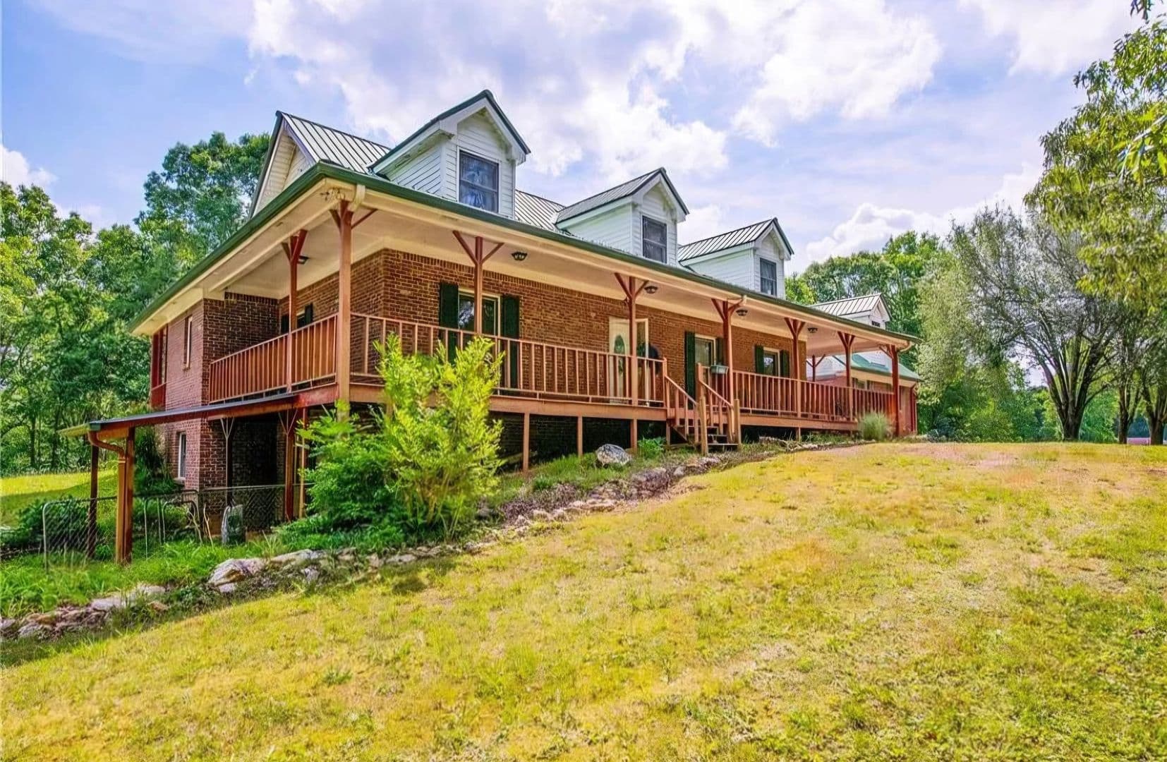 Ball Ground House: 3806 Ball Ground Road