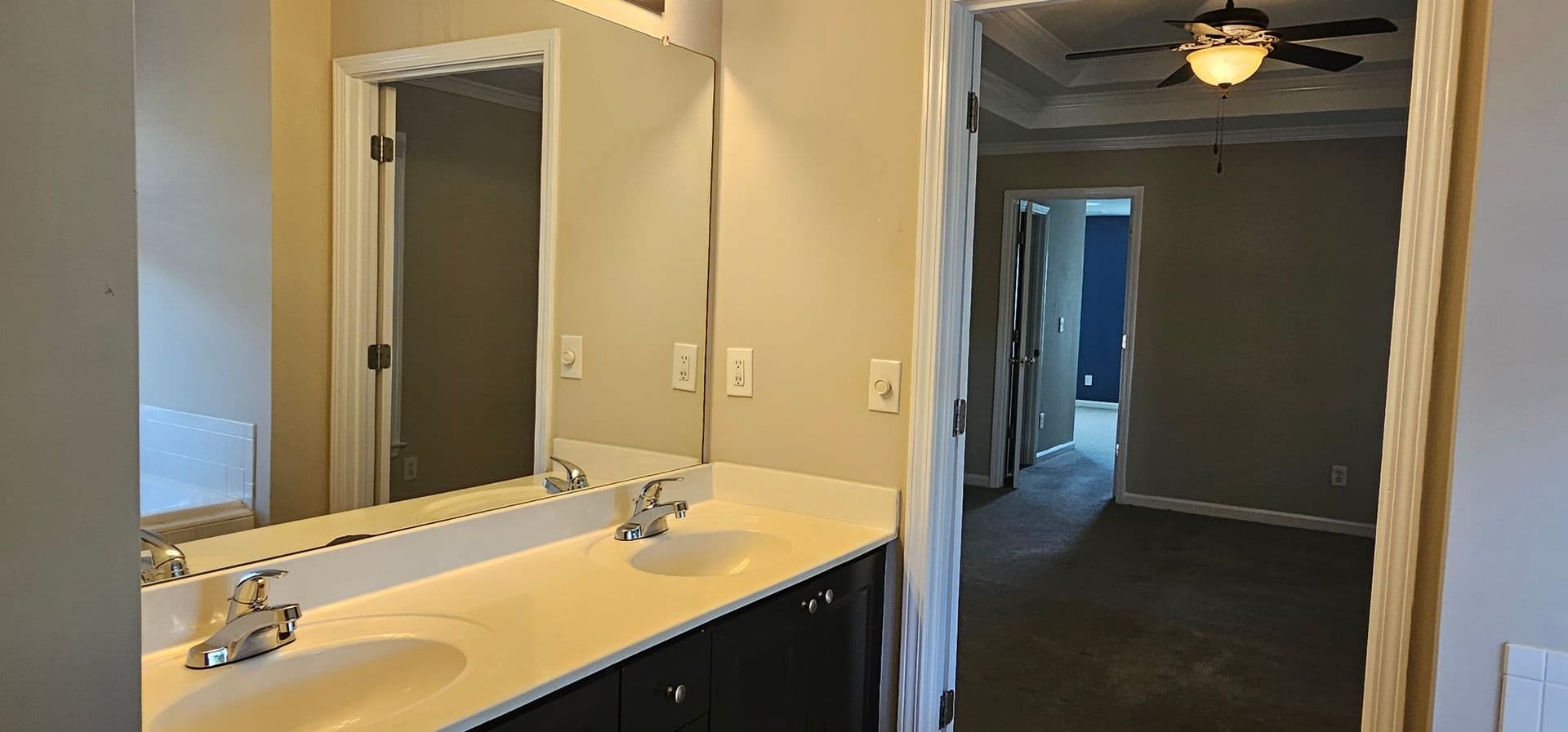 Cumming House: 2780 Gentry Walk Court