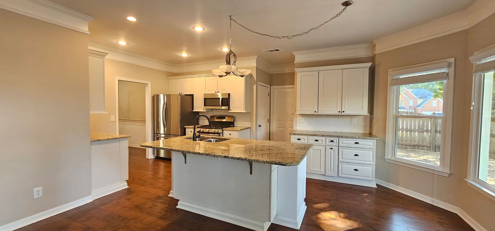Cumming House: 2780 Gentry Walk Court