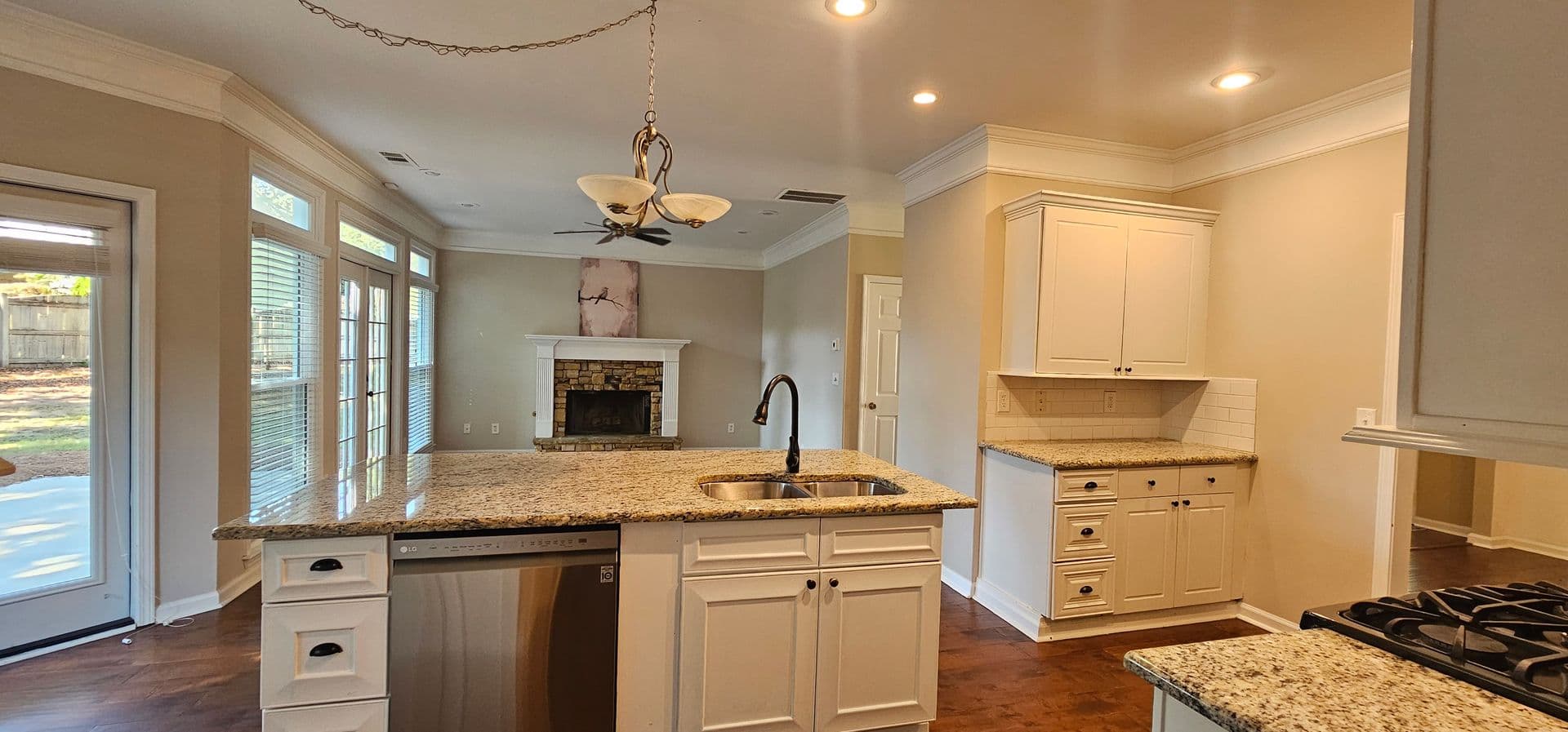 Cumming House: 2780 Gentry Walk Court