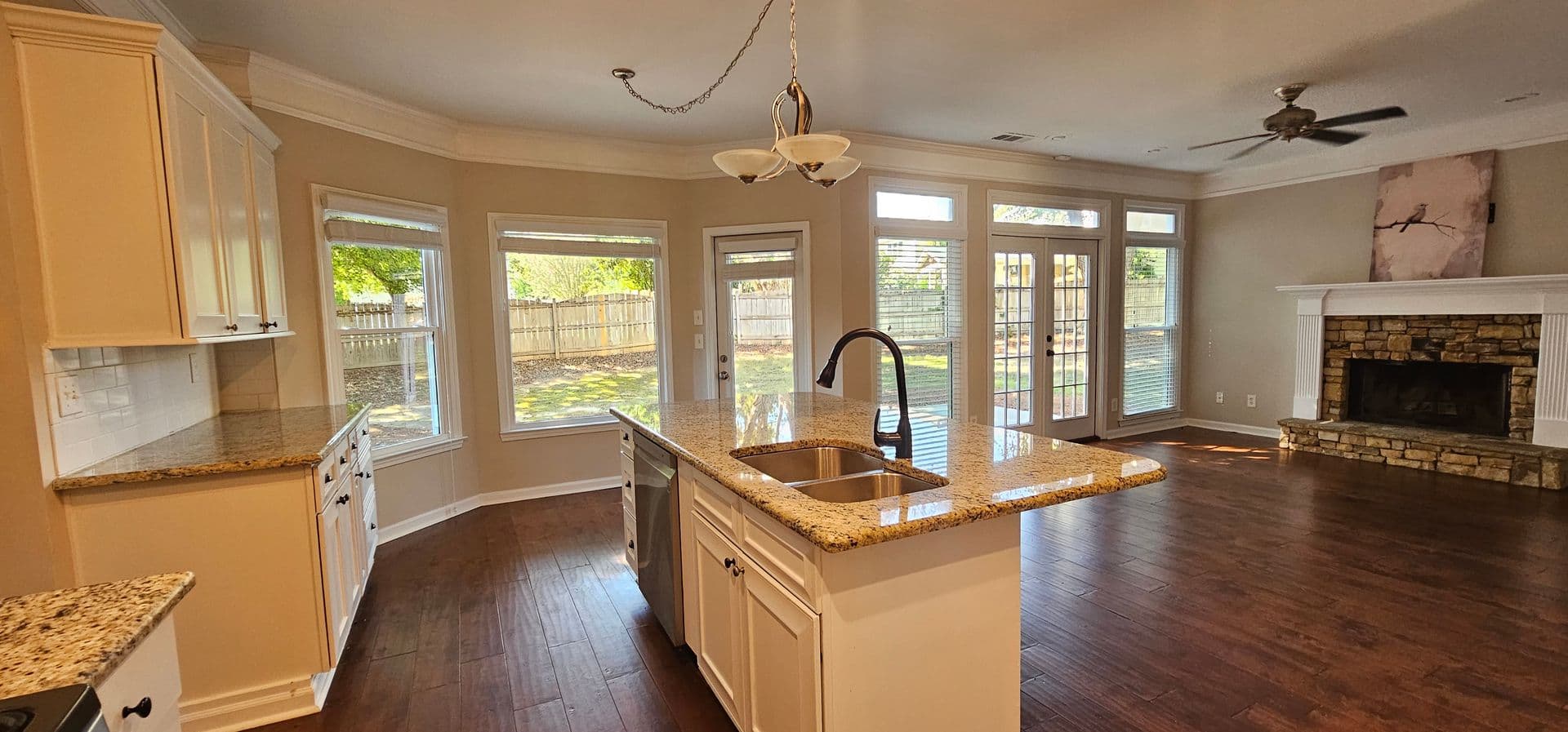 Cumming House: 2780 Gentry Walk Court