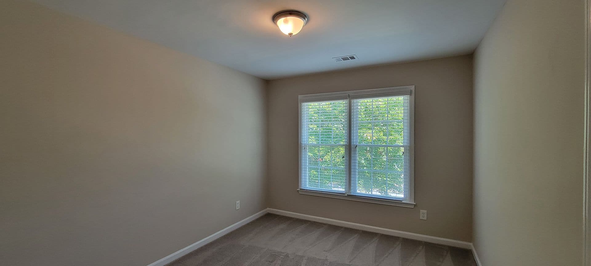 Cumming House: 2780 Gentry Walk Court