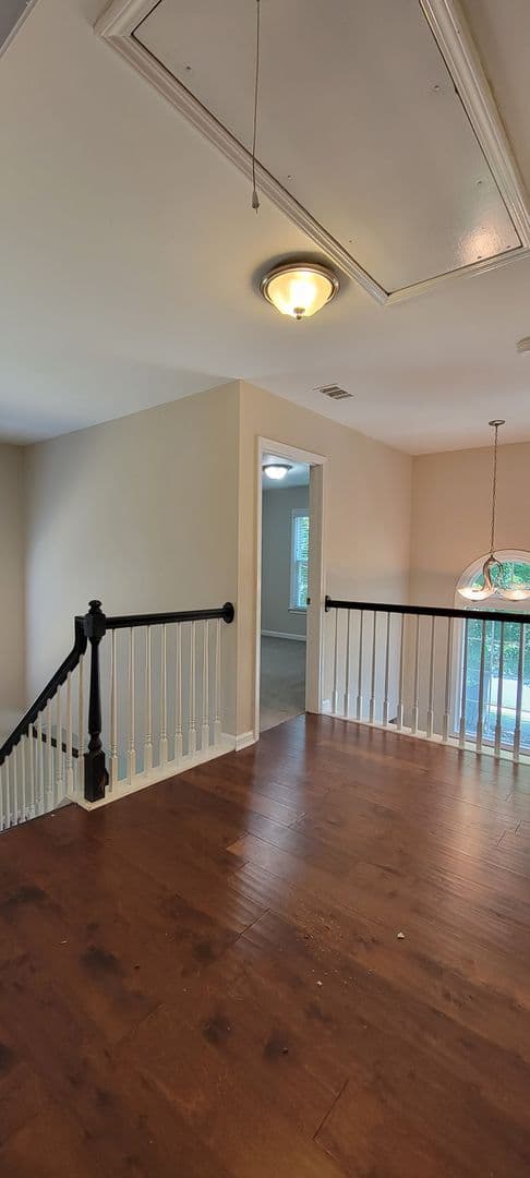 Cumming House: 2780 Gentry Walk Court