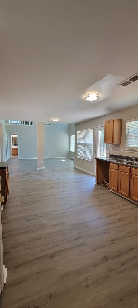 Douglasville House: 5291 Caitlin Lane