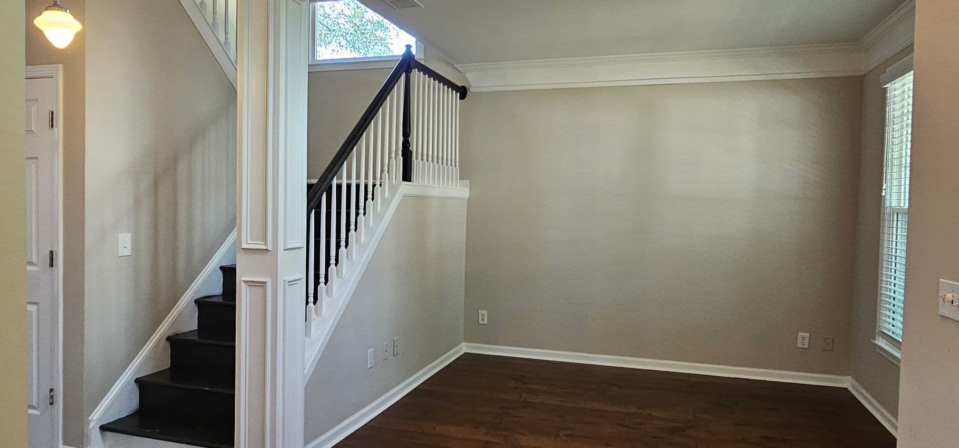 Cumming House: 2780 Gentry Walk Court