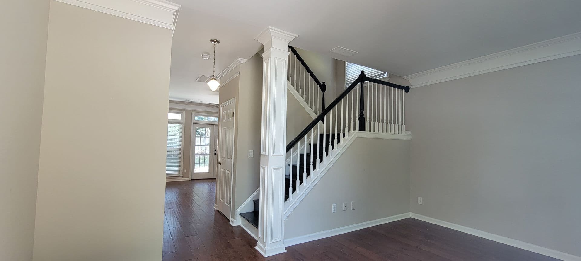 Cumming House: 2780 Gentry Walk Court