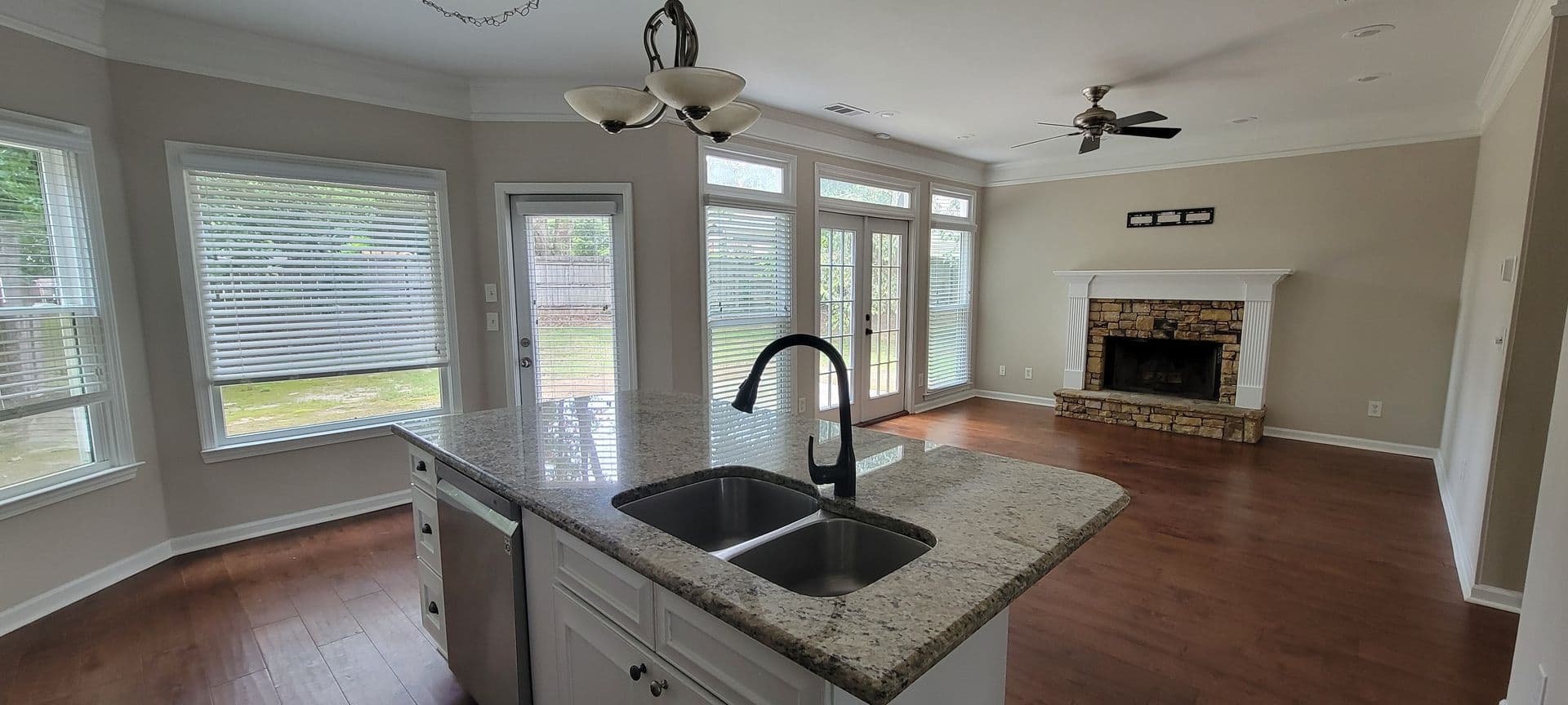 Cumming House: 2780 Gentry Walk Court