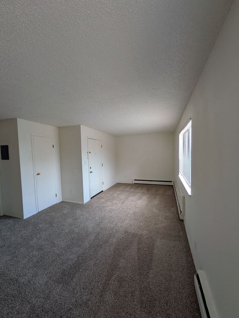 Lakewood Apartment: 1430 Ingalls St.