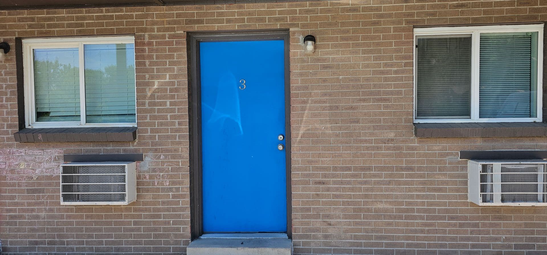 Lakewood Apartment: 721 Depew Street #3