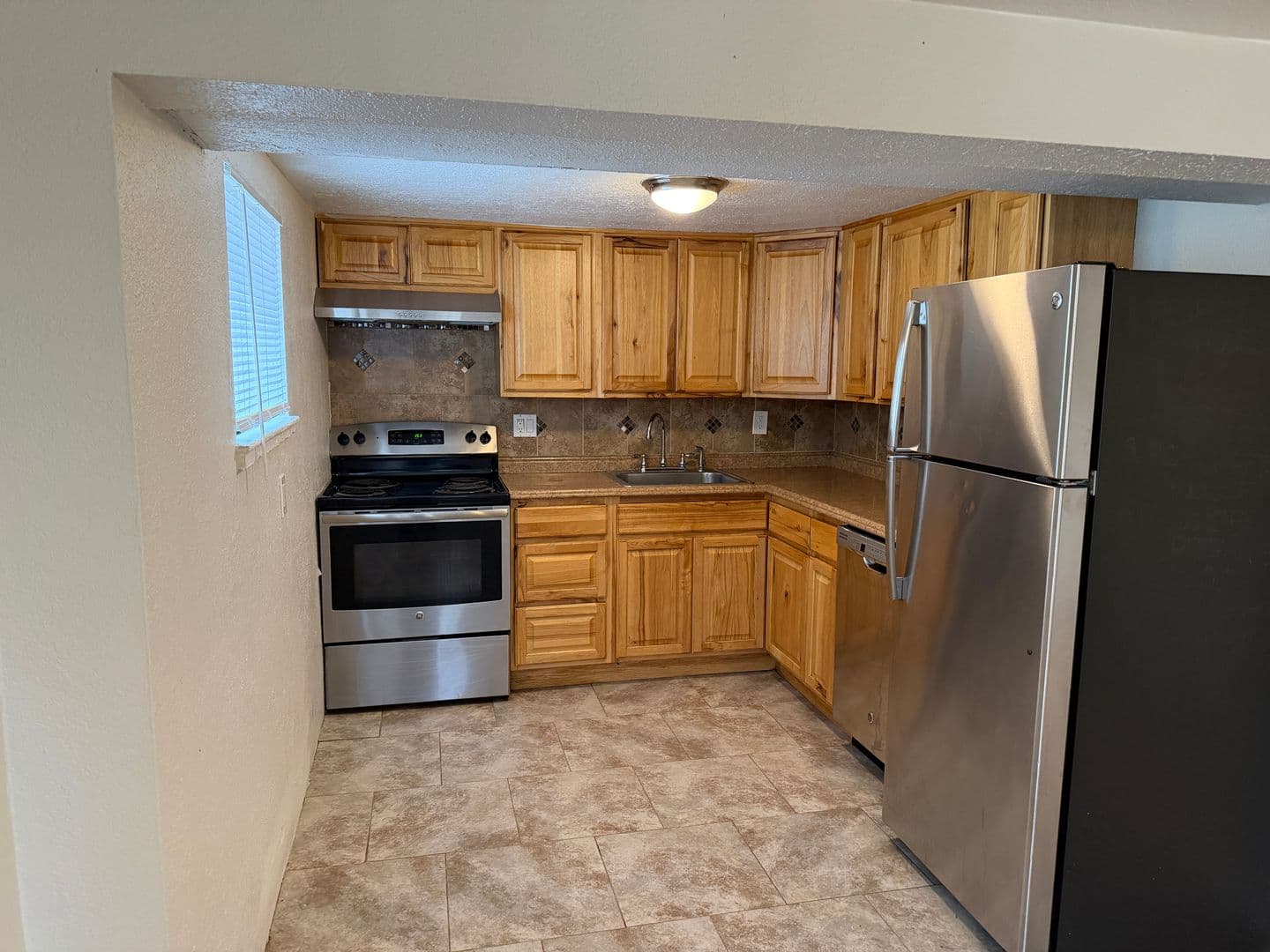 Lakewood Apartment: 7130 W 16th Place