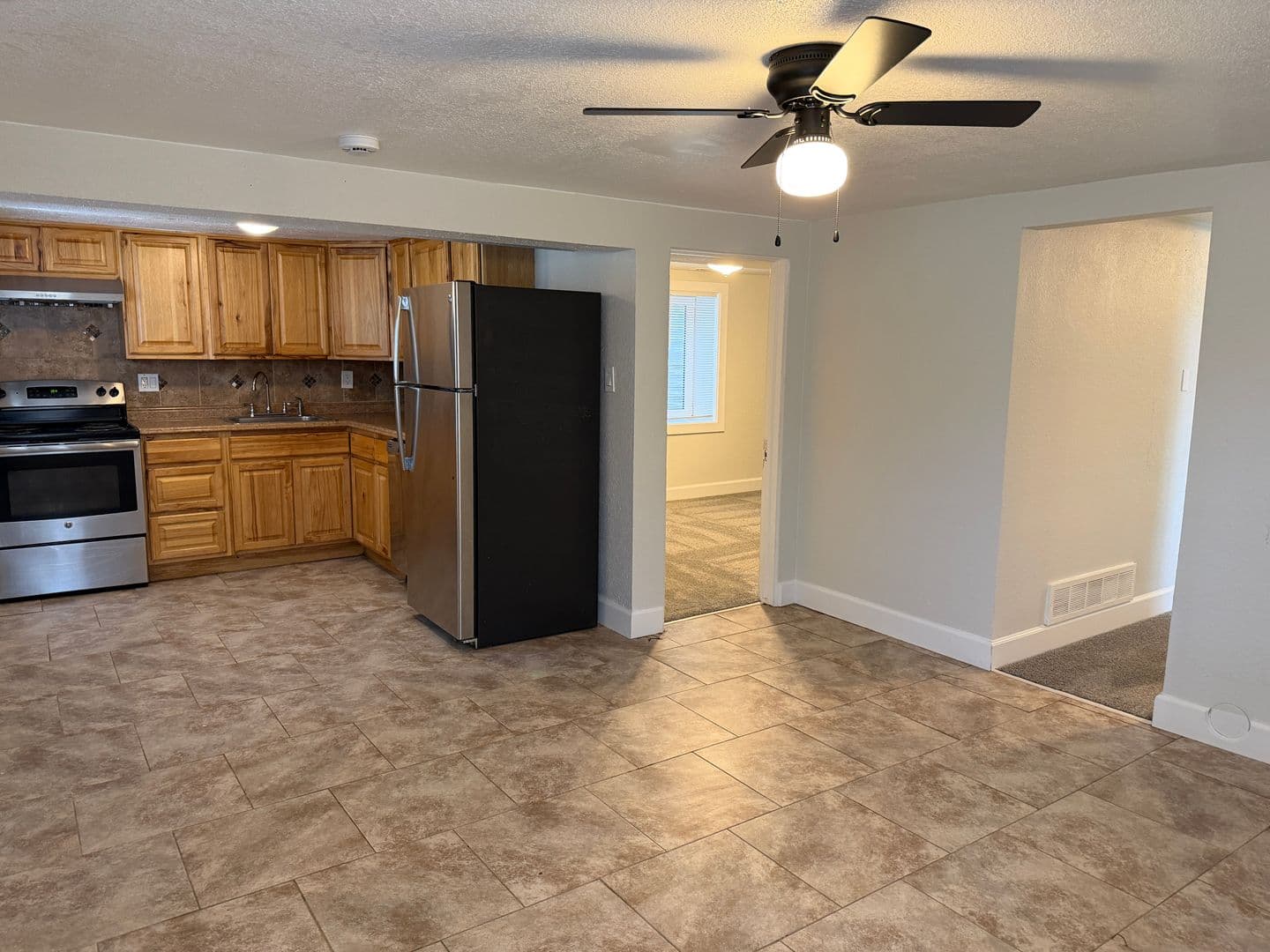 Lakewood Apartment: 7130 W 16th Place
