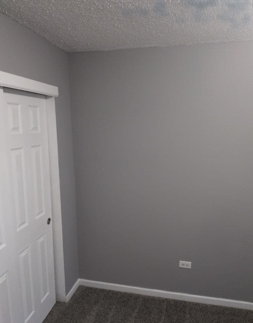 Lakewood Apartment: 721 Depew Street #2
