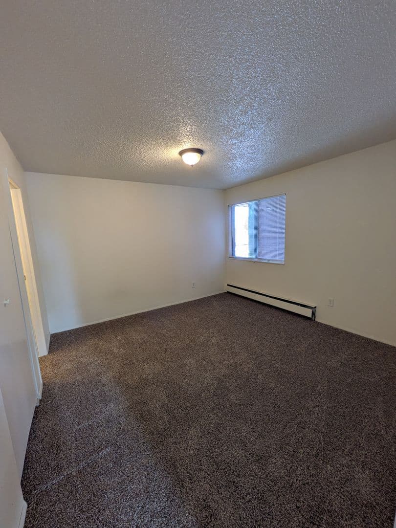 Lakewood Apartment: 1430 Ingalls St.