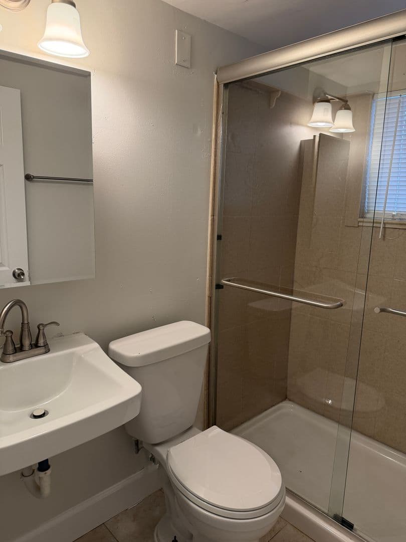 Lakewood Apartment: 7130 W 16th Place