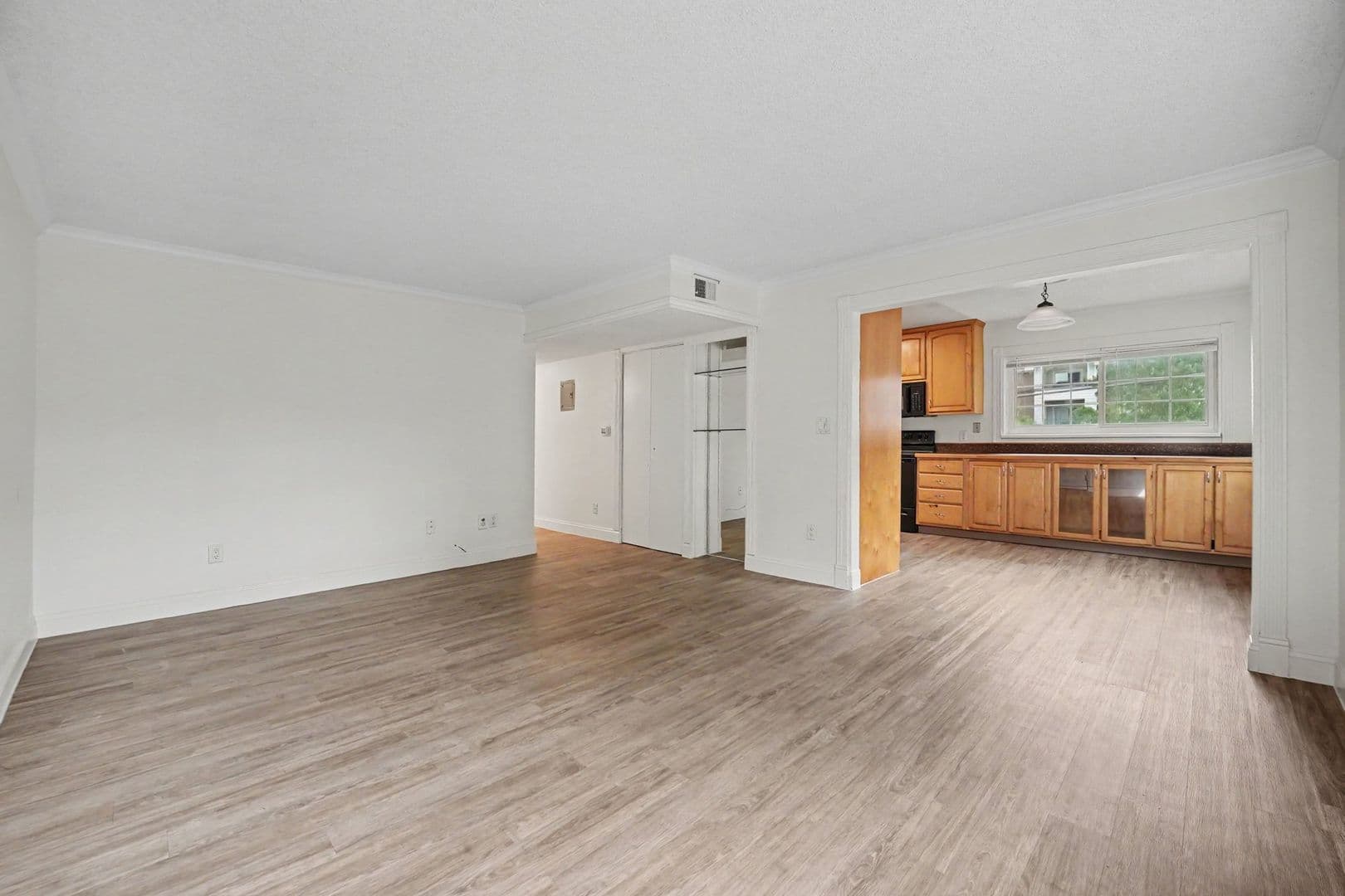 Denver Condo: 6800 E Tennessee Avenue #672