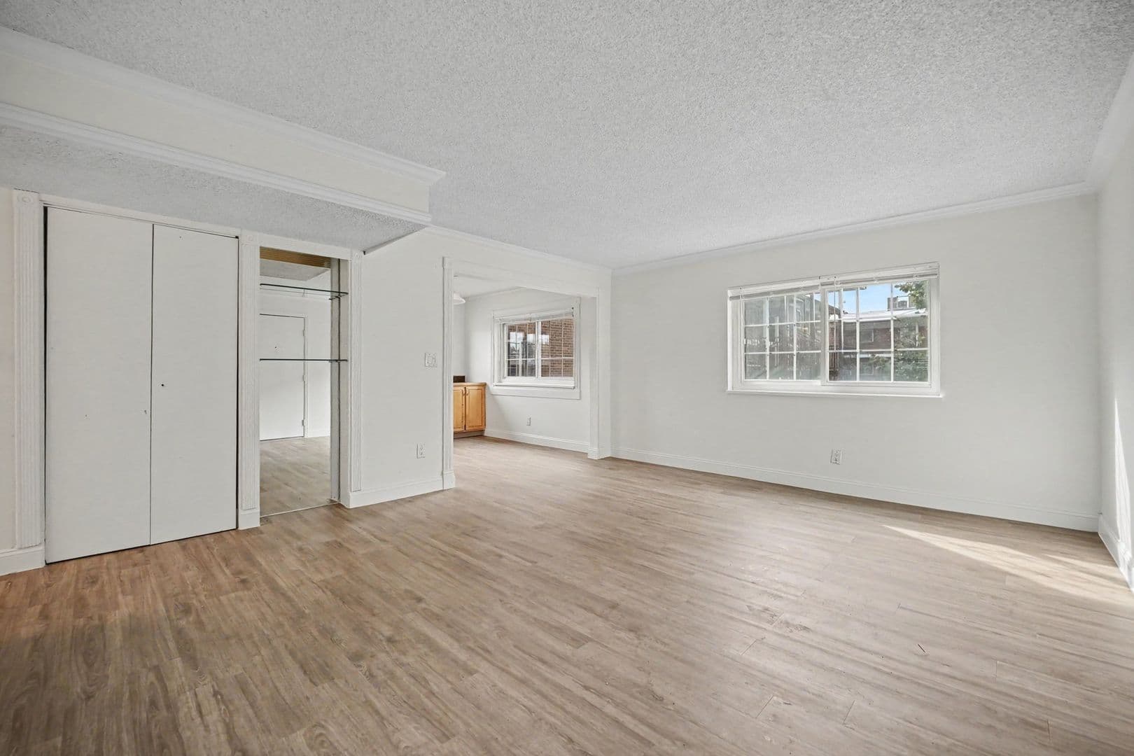 Denver Condo: 6800 E Tennessee Avenue #672