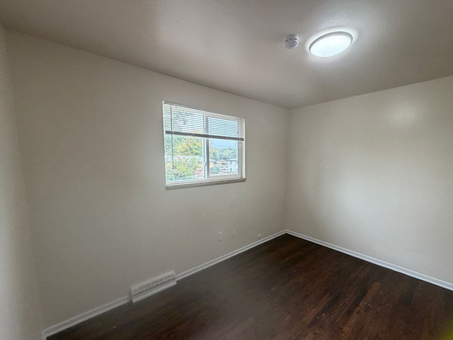 Wheatridge Apartment: 4560 Everett Ct.