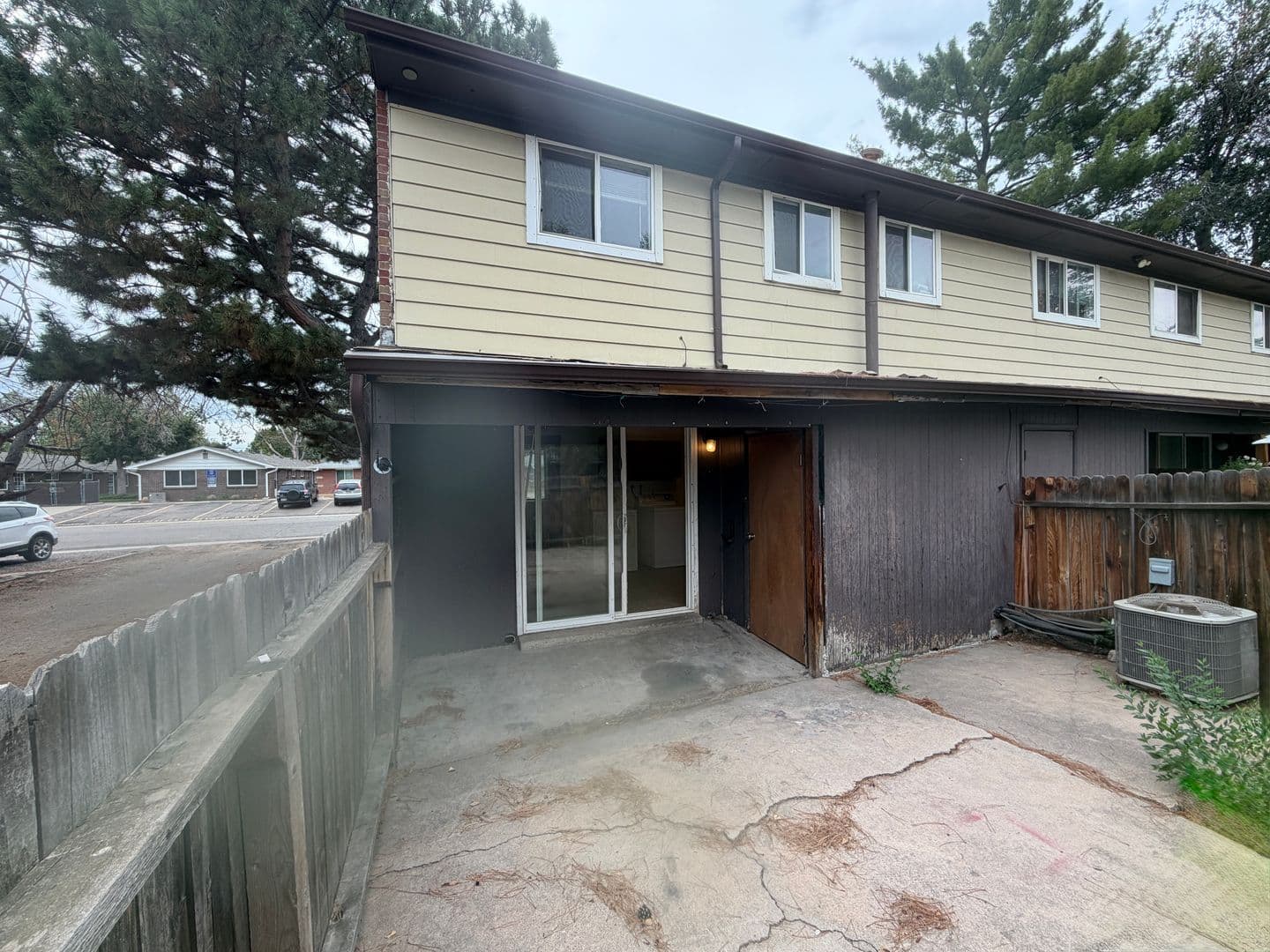 Wheatridge Apartment: 4560 Everett Ct.