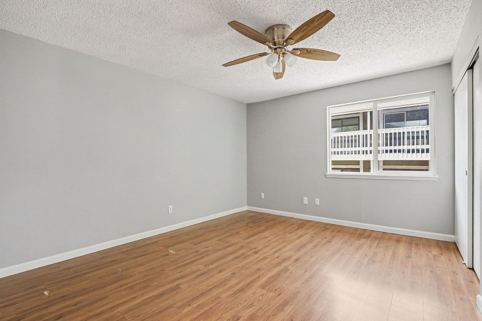 Aurora Condo: 18063 E Ohio Ave. #201
