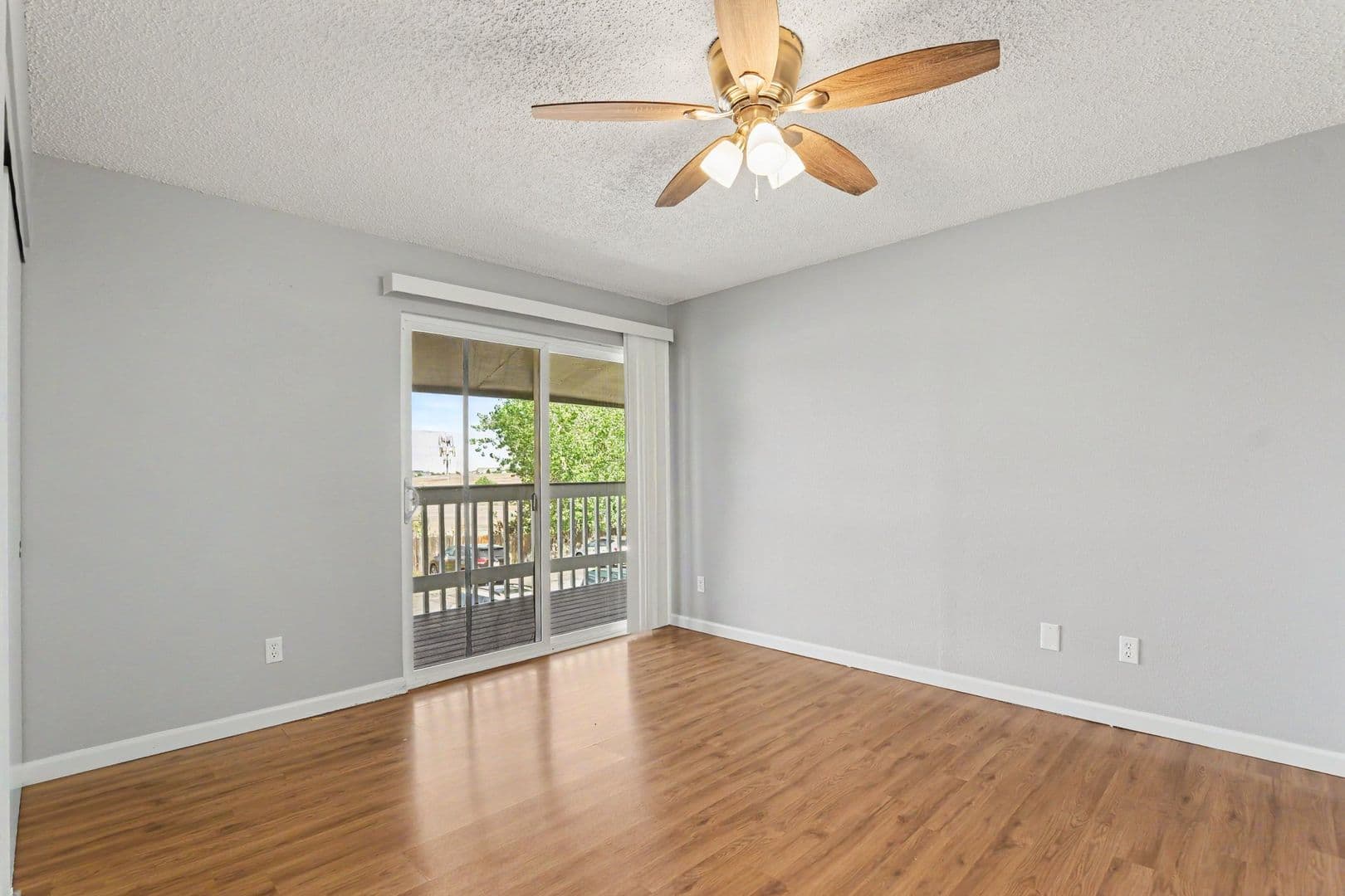 Aurora Condo: 18063 E Ohio Ave. #201