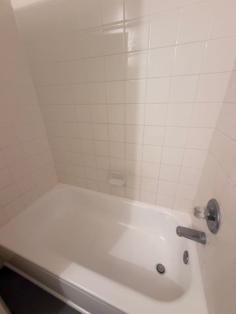 Aurora Townhome: 1295 S. Zeno Cir. #B