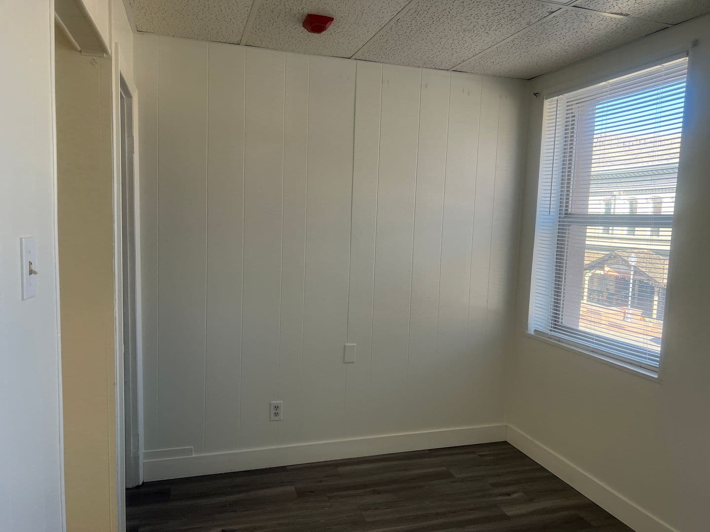 Golden Apartment: 1220 Washington Avenue  - #5