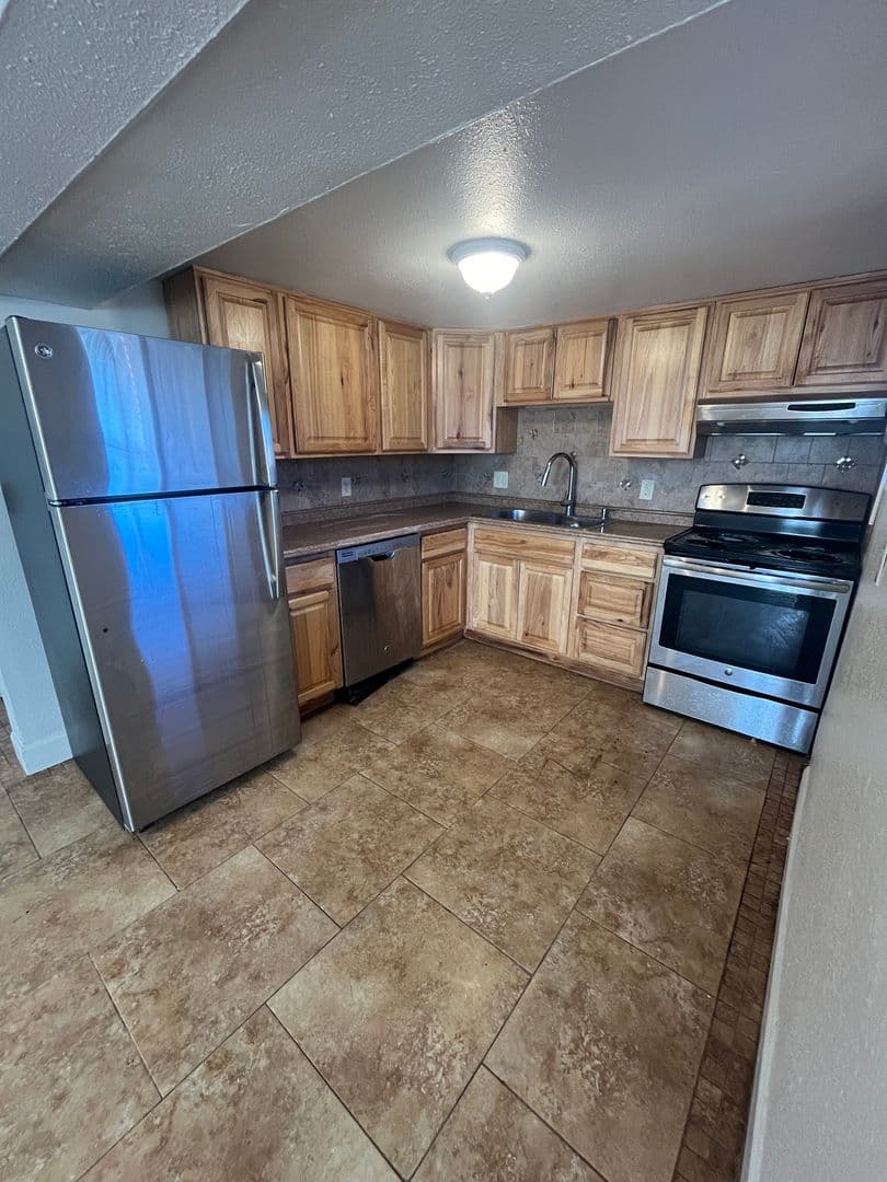 Lakewood Multiplex: 7120 W 16th Place #B