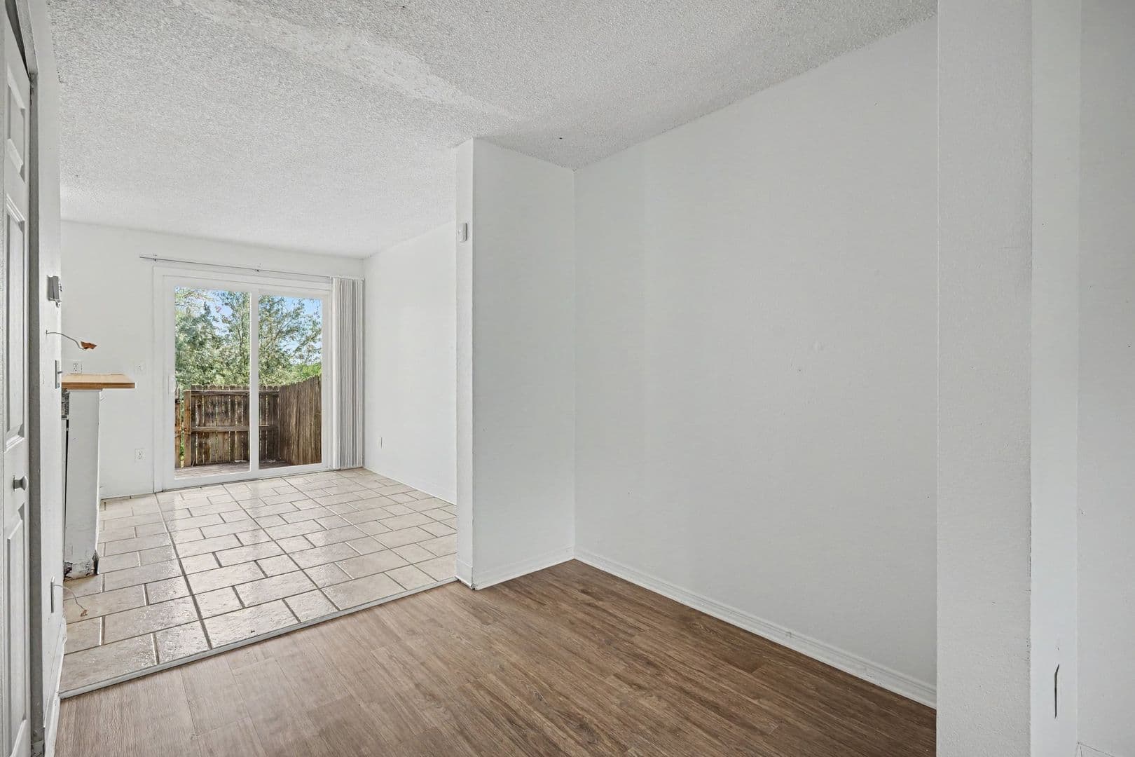 Aurora Townhome: 17385 E Rice Cir #D