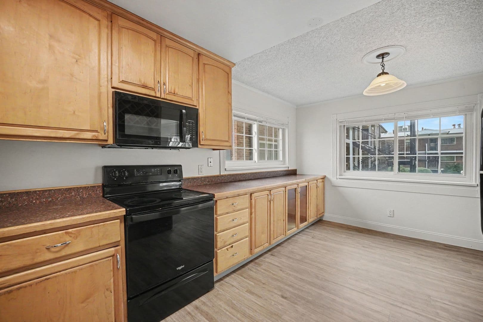 Denver Condo: 6800 E Tennessee Avenue #672