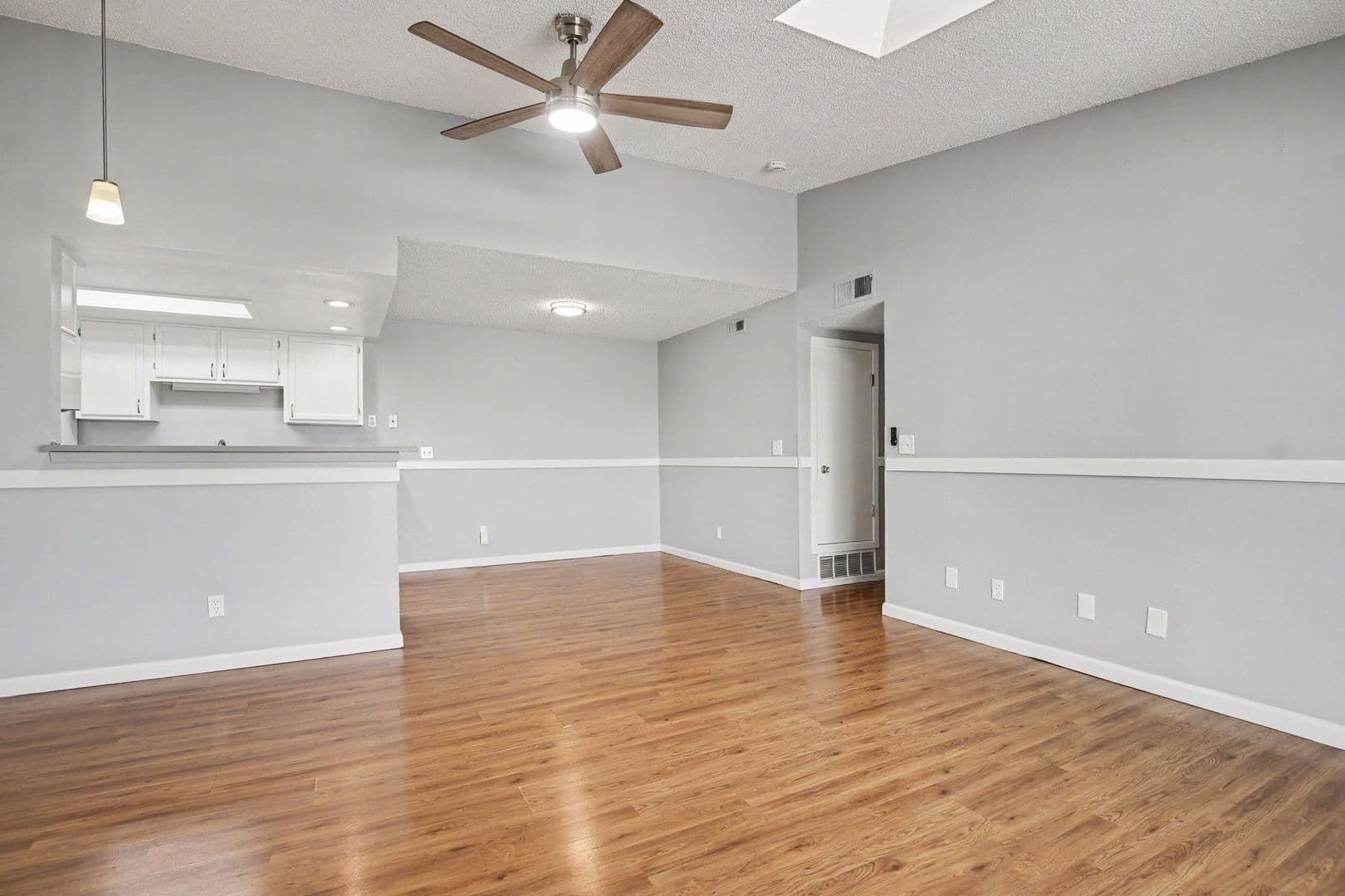 Aurora Condo: 18063 E Ohio Ave. #201