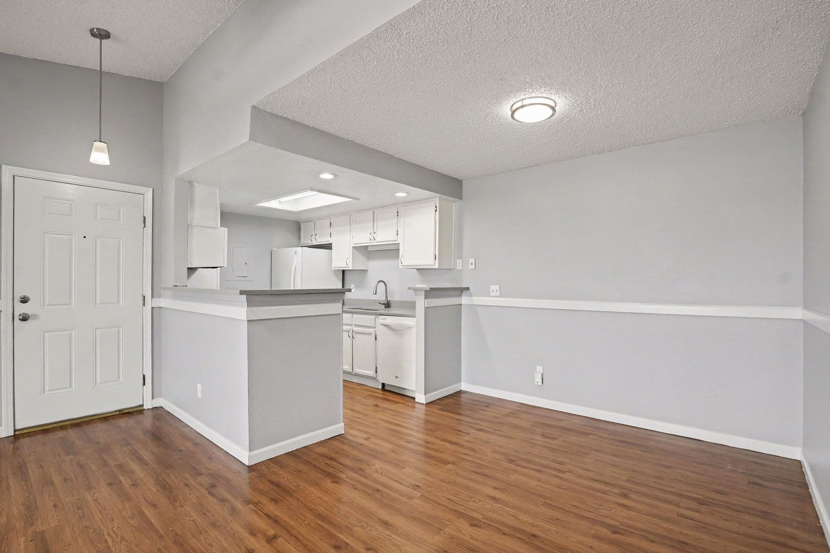 Aurora Condo: 18063 E Ohio Ave. #201