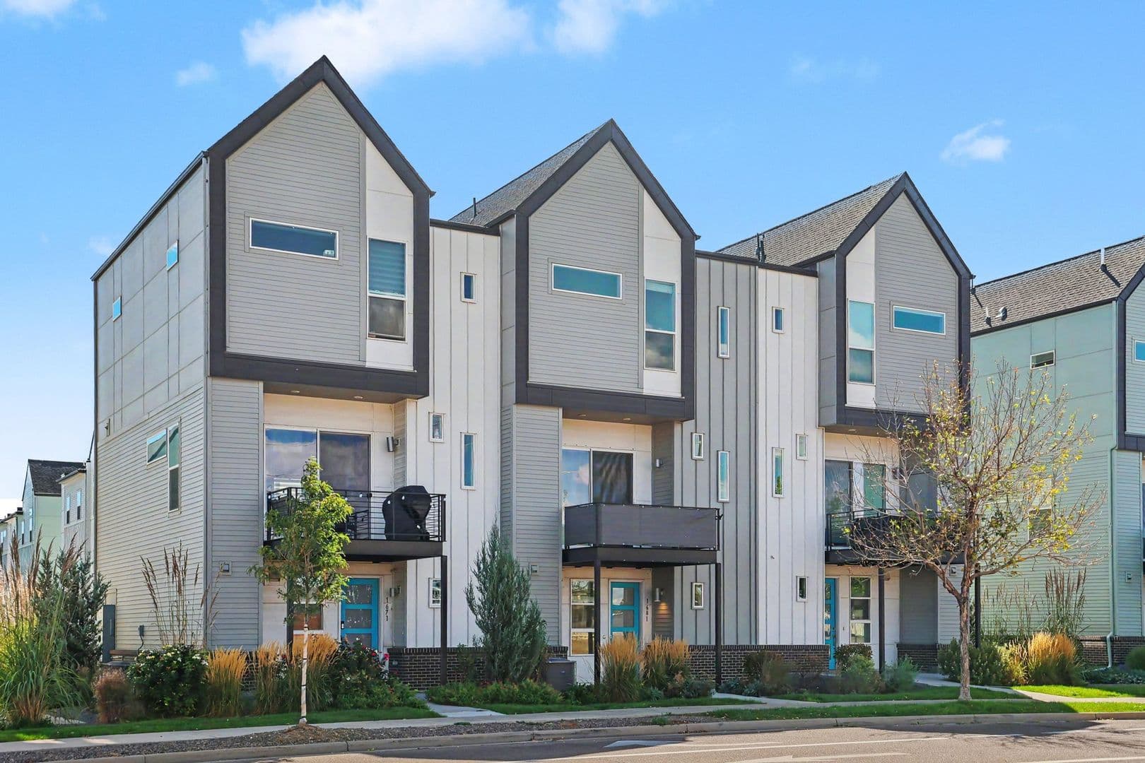 Denver Townhome: 1681 W 67th Cir