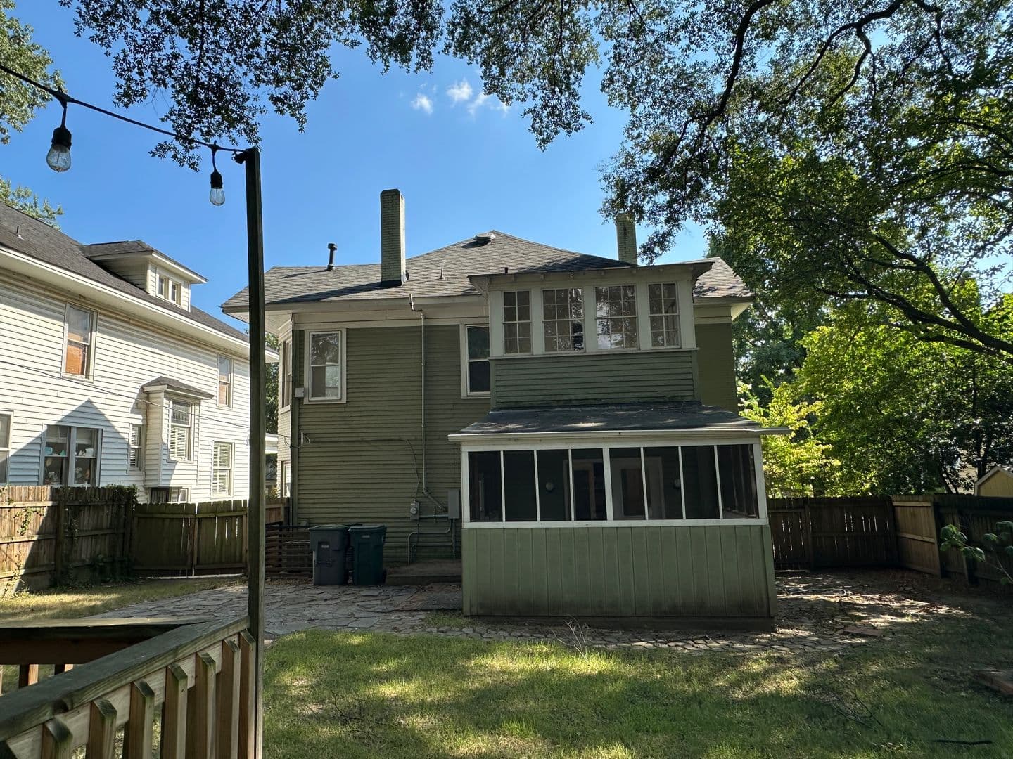 Memphis House: 1318 Harbert Ave