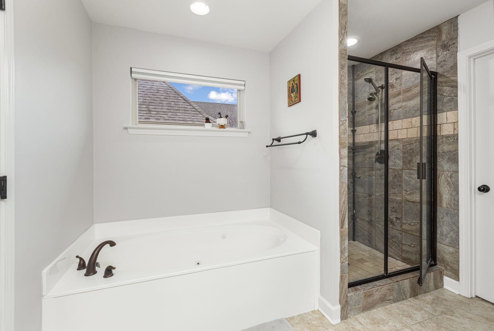 Southaven House: 3510 Champion Hills Dr