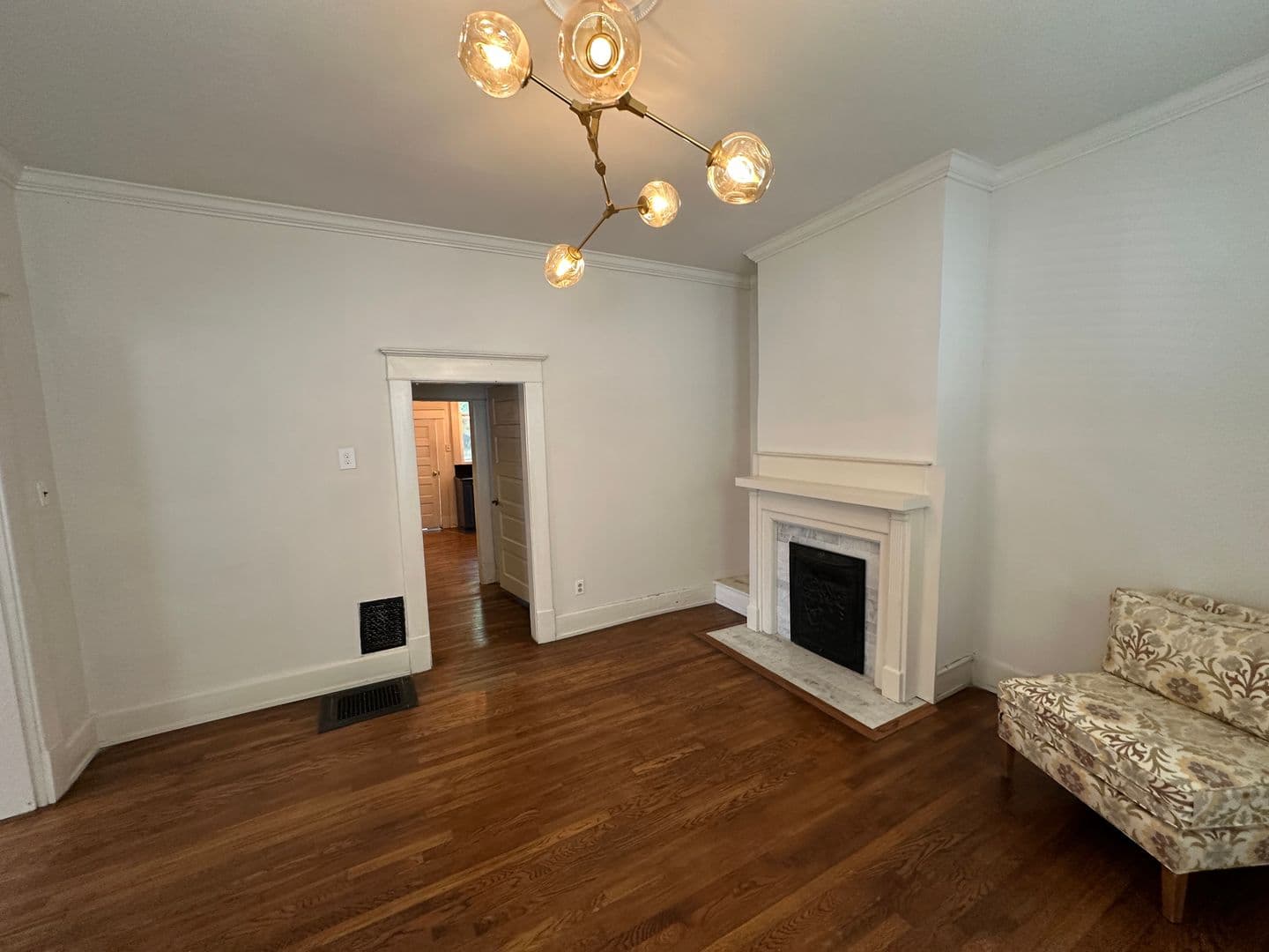 Memphis House: 1318 Harbert Ave