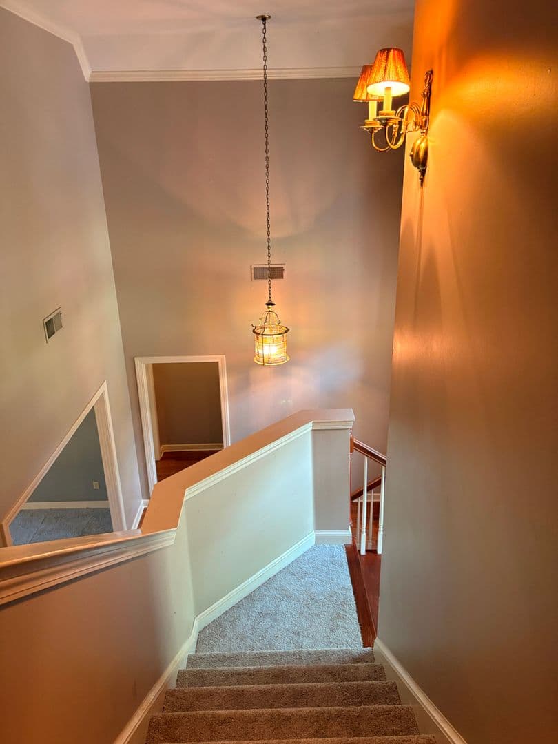 Cordova House: 1850 Wood Oak Dr