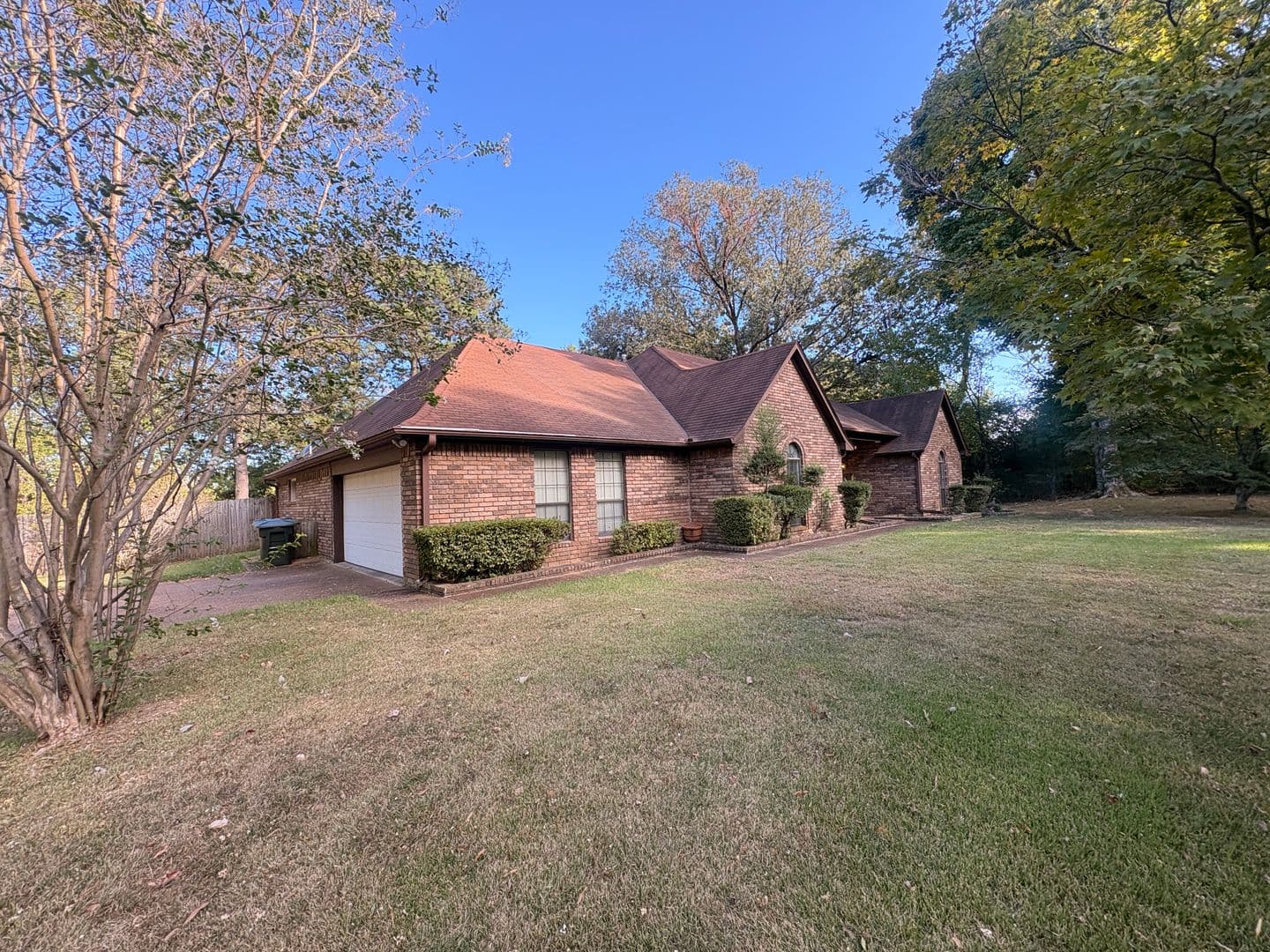 Bartlett House: 2616 Charles Bryan Road