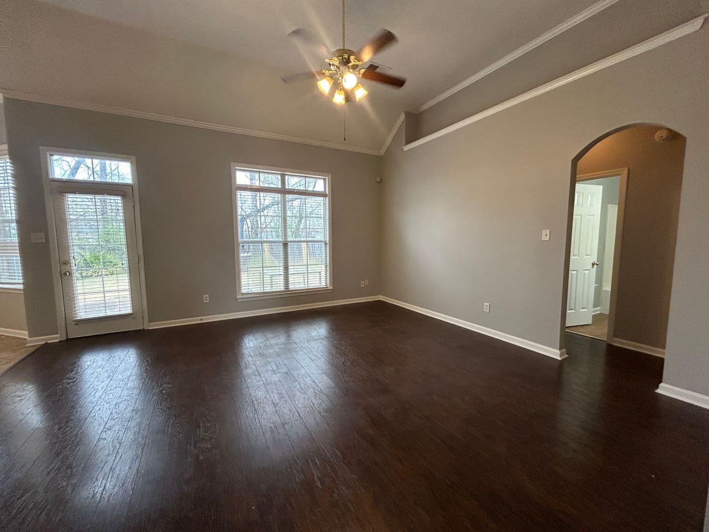 Cordova House: 9204 Acadia Place