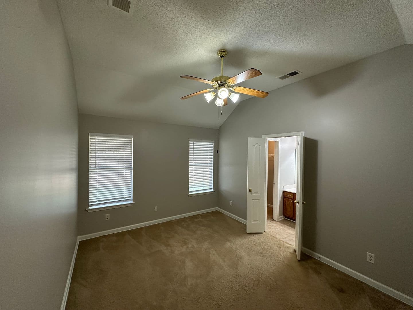 Cordova House: 1098 Breezy Valley