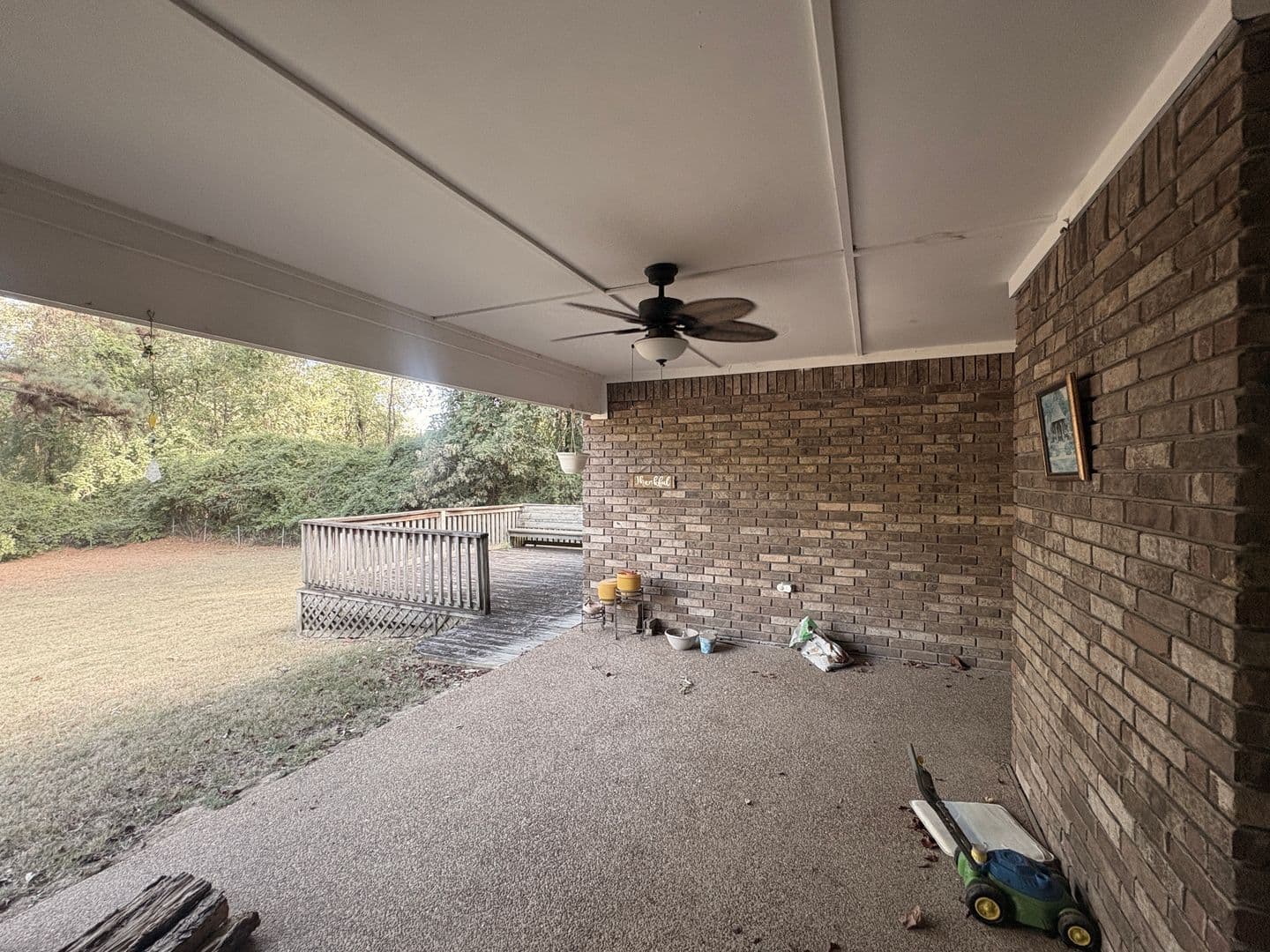 Bartlett House: 2616 Charles Bryan Road