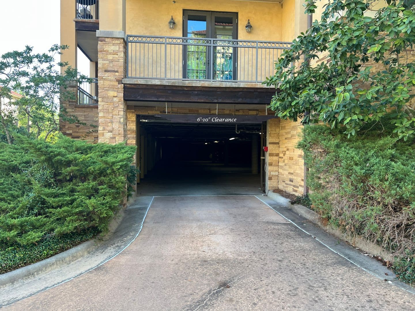 Little Rock House: 422 Chenal Woods Drive