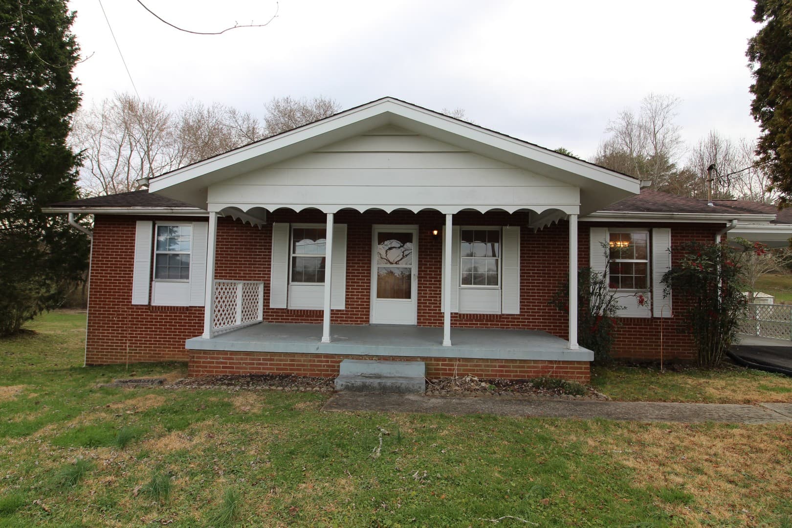 Oak Ridge House: 161 Louisiana Avenue