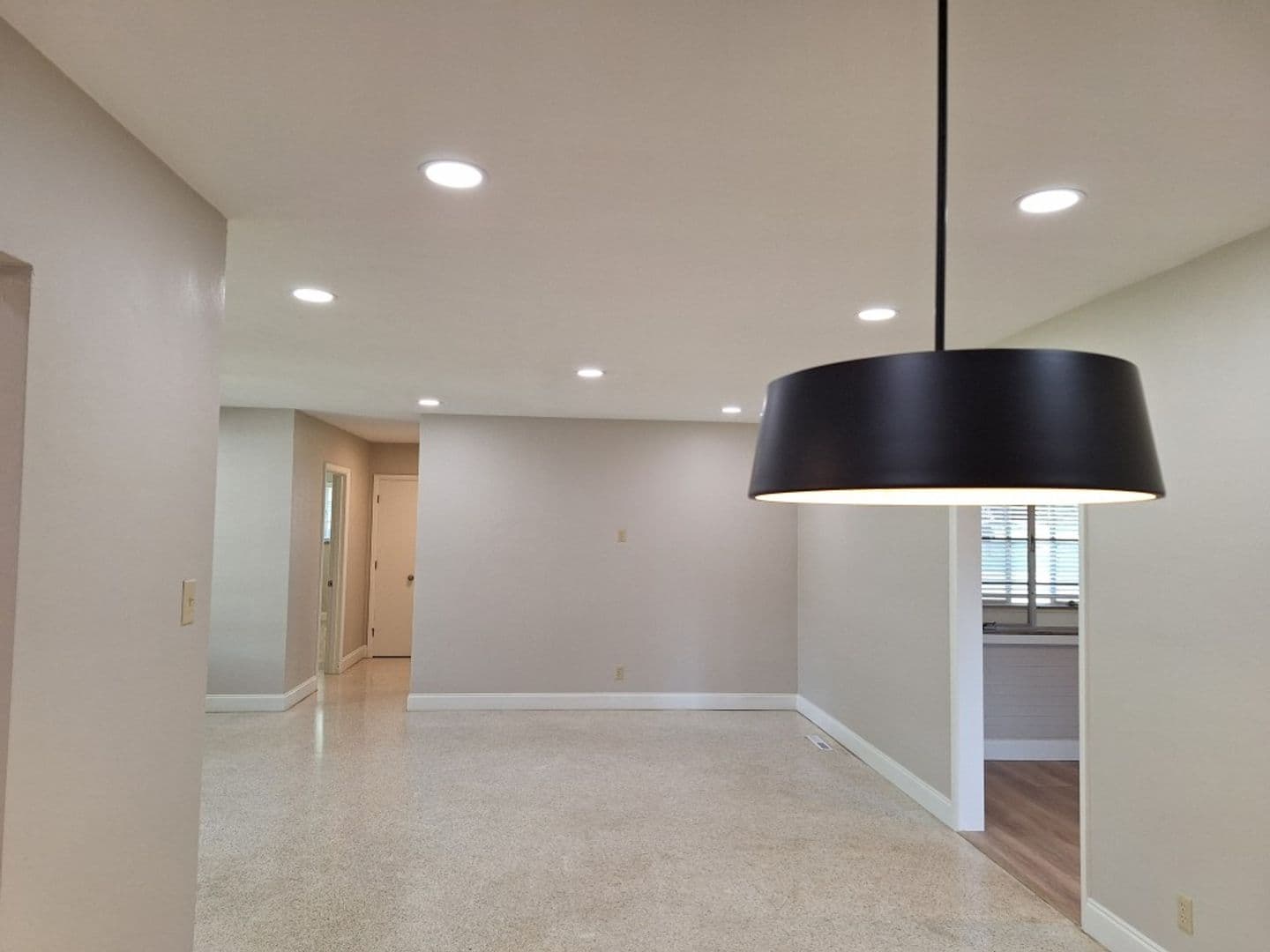 Knoxville House: 6826 Dorchester Drive